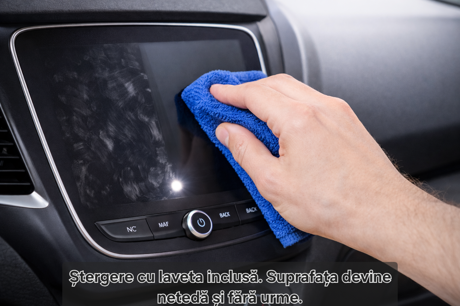 Kit curățare și protecție display auto Grundig cu burete și lavetă