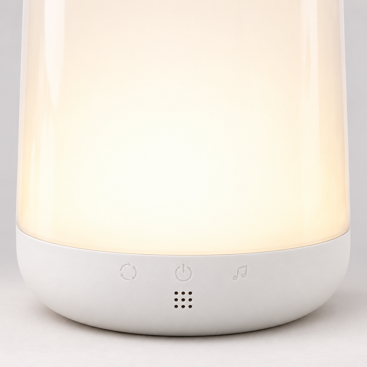 Detaliu al bazei și comenzilor tactile ale veiozei Moodlight